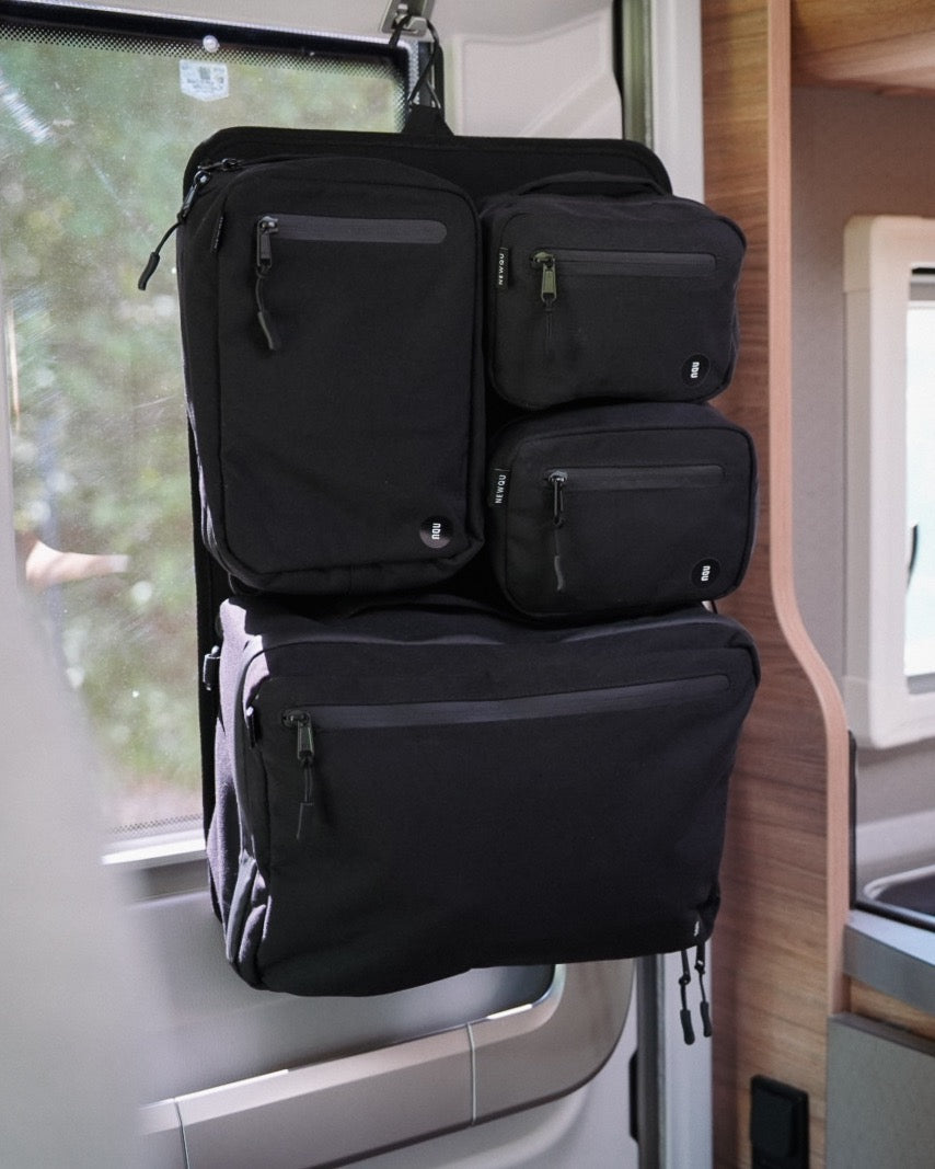 NQ1 Modularer Rucksack 35 Liter am Bahnhof